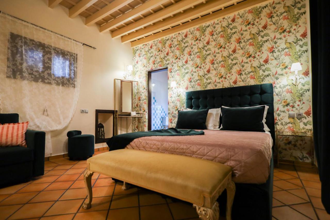 April Luxury Suites (Adults Only) Rhodes City Dış mekan fotoğraf